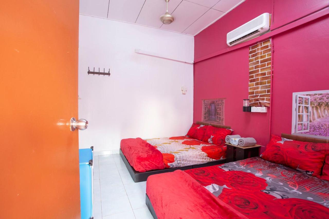 Spot On 90156 Bidara Guest House ملقا المظهر الخارجي الصورة